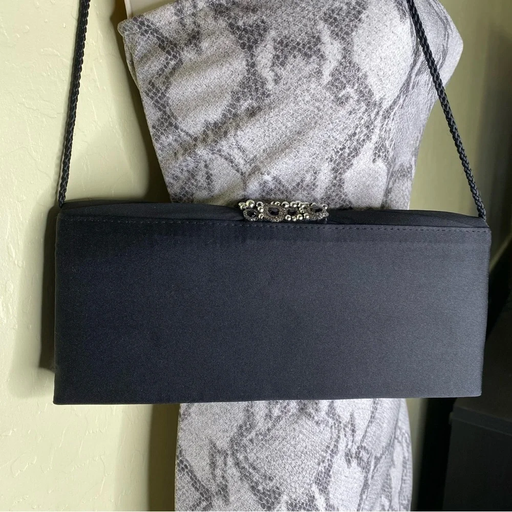 Jessica McClintock Satin Black Beaded Rhinestone Evening Clutch Purse handbag